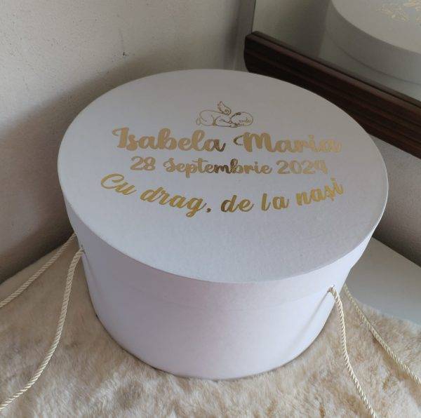 Imagine WhatsApp 2024-10-08 la 19.22.26_0f12594c TRUSOU BEBELUS BOTEZ,CUTIE CARTON PERSONALIZATA,D 32 CM