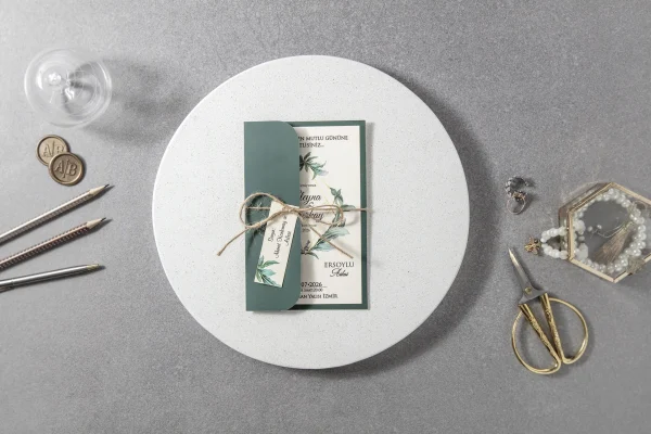 Invitatii de Nunta cu Crengute si Flori( 7002-fen-25).