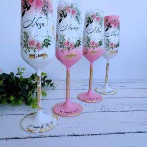 Set 4 Pahare personalizate pentru nunta(motive florale roz,alb si auriu).