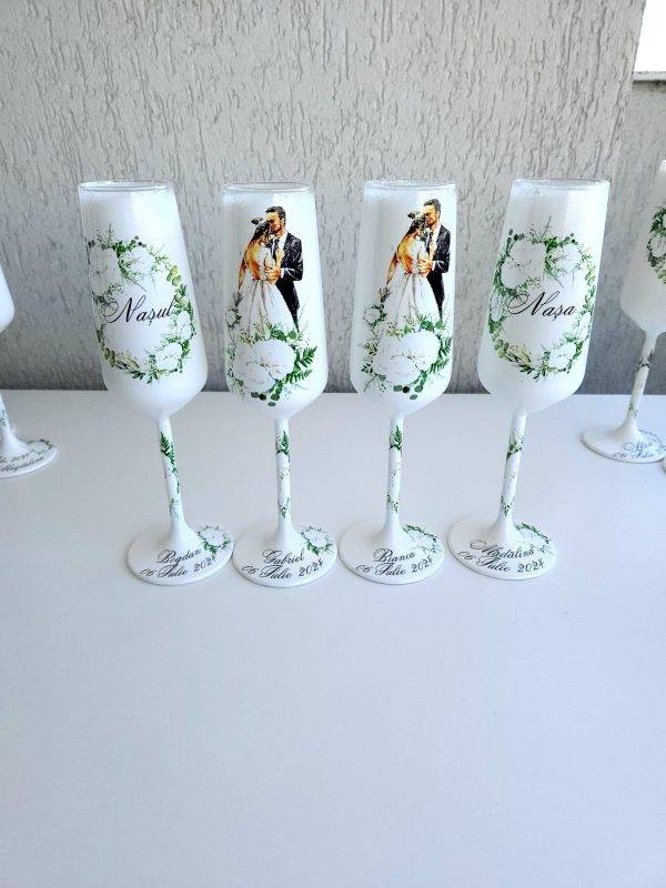 Set 4 pahare, Miri si Nasi cu Motive Florale!
