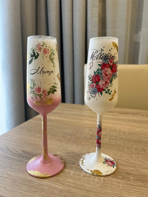 Set 2 Pahare personalizate pentru nunta(motive florale sau desene)!