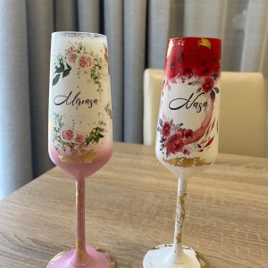 Set 2 Pahare personalizate pentru nunta(motive florale sau desene)!