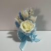 Cocarde Mire cu Trandafiri Criogenati Albi si Plante Uscate Albastre!